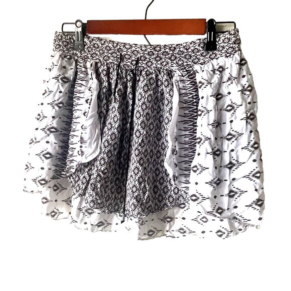 Zara Aztec mini skirt layered ruffled bohemian short women’s Sz small rare style - Picture 1 of 6